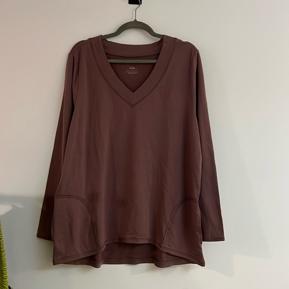 - ZUDA  top long sleeve - Picture 1 of 3